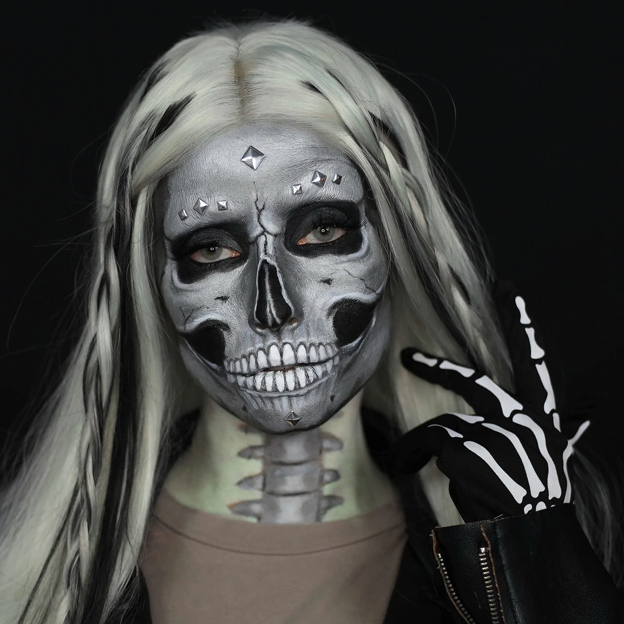 Mehron Paradise Makeup Metallic Silver (40 Gram) - Afbeelding 4